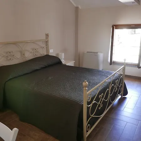 Agriturismo Boschi Celati Фермерский дом